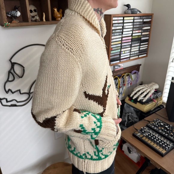 💀 SOLD 💀 Vintage 50s Cowichan Flying Duck Lined Chunky Wool Knit Sweater ~ S - Picture 4 of 9